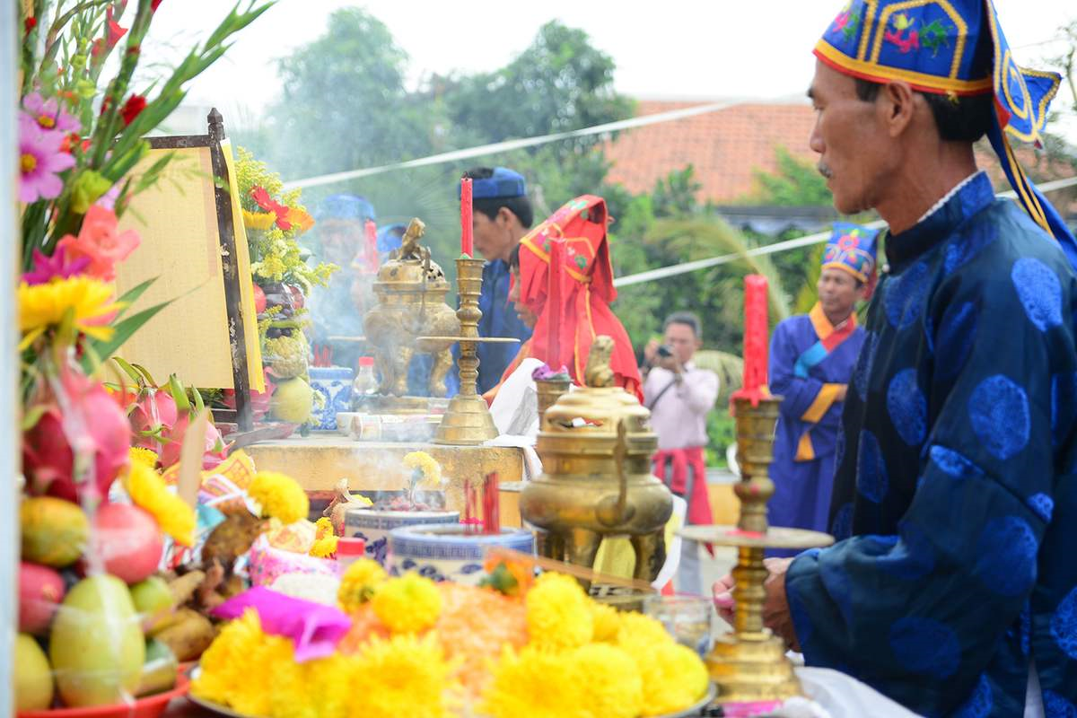 Lễ hội Cầu bông của người Kinh ở Bình Phước